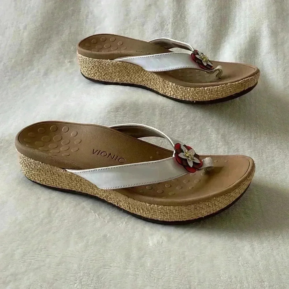 Women’s VIONIC Mimi Ortho Wedge White Leather Platform Sandal Flower Size 9